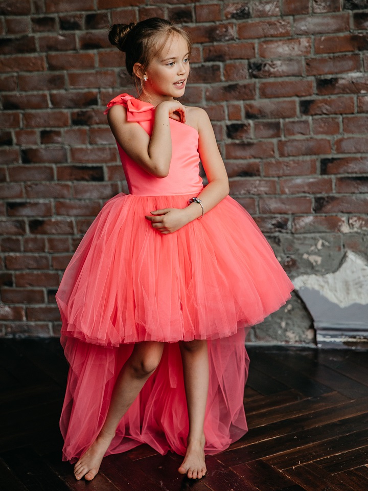 Платье "Канны" цвет розовый-неоновый